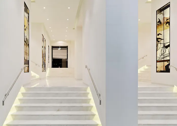 Hotel H10 Ku'damm 4*