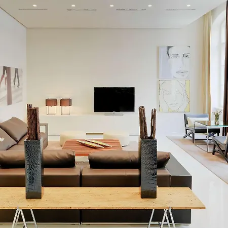 H10 Ku'damm Szálloda 4*