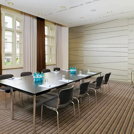 H10 Ku'damm Szálloda Berlin