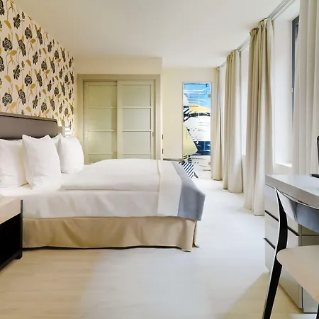 H10 Ku'damm 4* Berlin