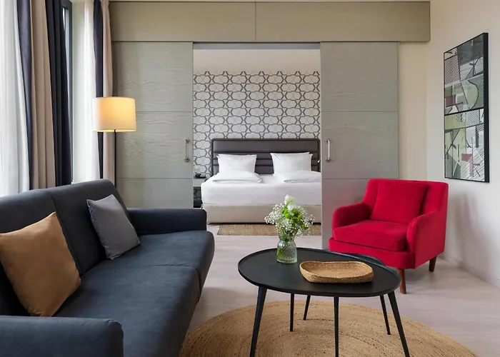 Hotel H10 Ku'damm 4*