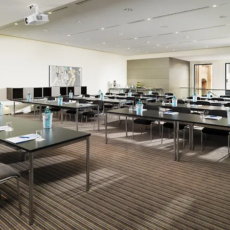 מלון H10 Ku'damm